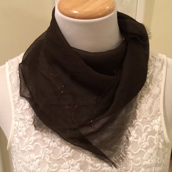 NWOT Maria Pinto Square Olive Scarf - Picture 3 of 3